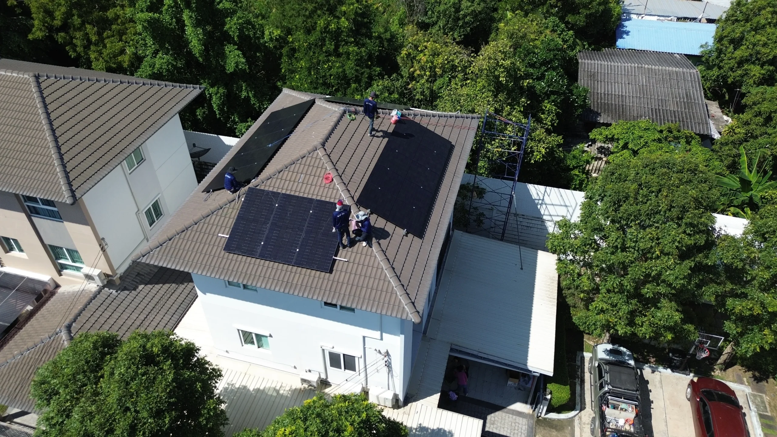 ติดตั้งโซล่าเซลล์ P1 All-In-One EnergyLIB by S&B Green Energy